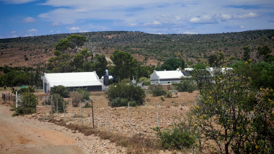 6 Bedroom Property for Sale in Pearston Eastern Cape